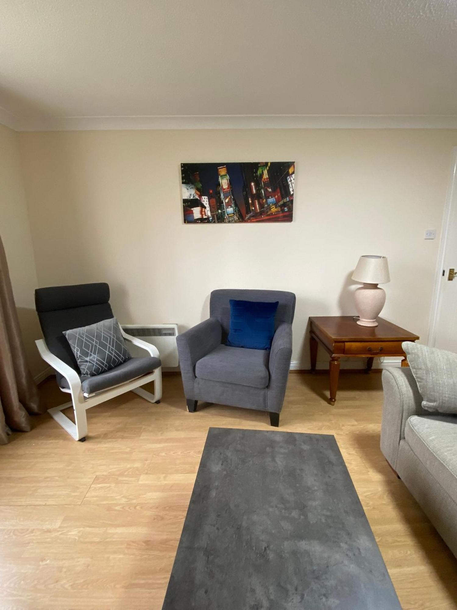 Pure Apartments Dunfermline East - Dalgety Bay Saint Davids  Bagian luar foto